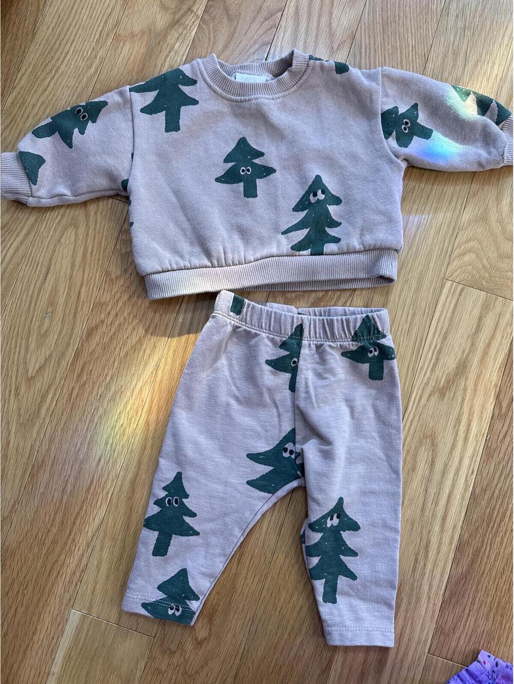 Zara Baby Beige Tree Print Sweatshirt and Pants Set 3-6 Months